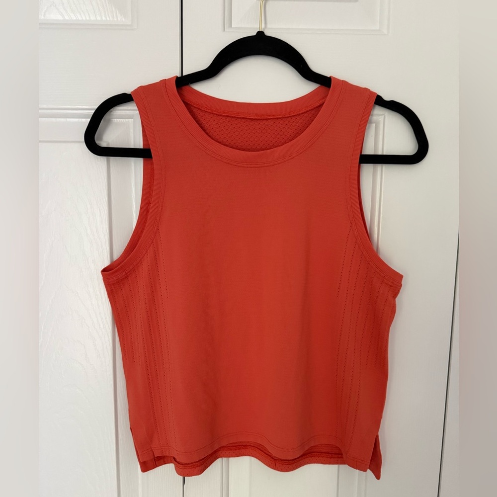 Lululemon Train to Be Tank Top - (size 6). Orange. EUC